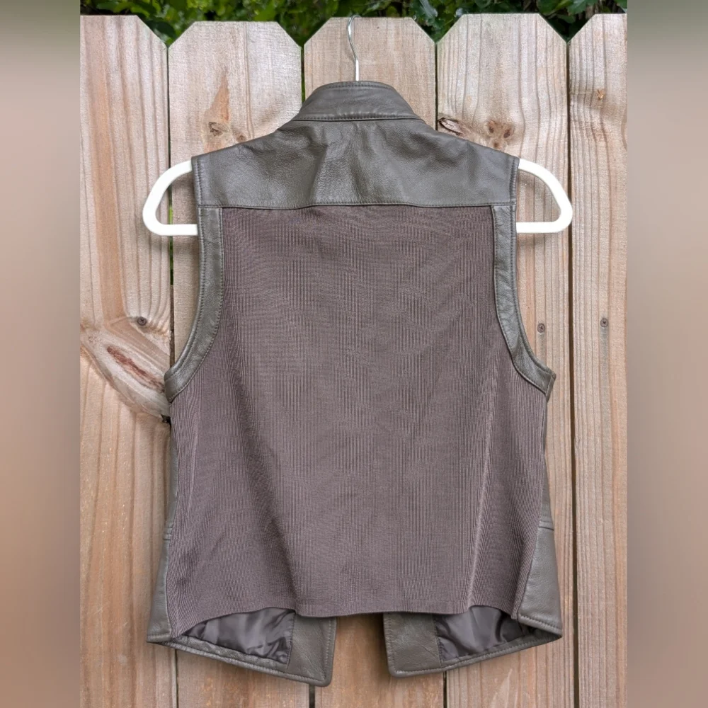Nygard Collection Brown Leather Steampunk Style Vest Hook Closure Button Detail - Picture 9 of 14